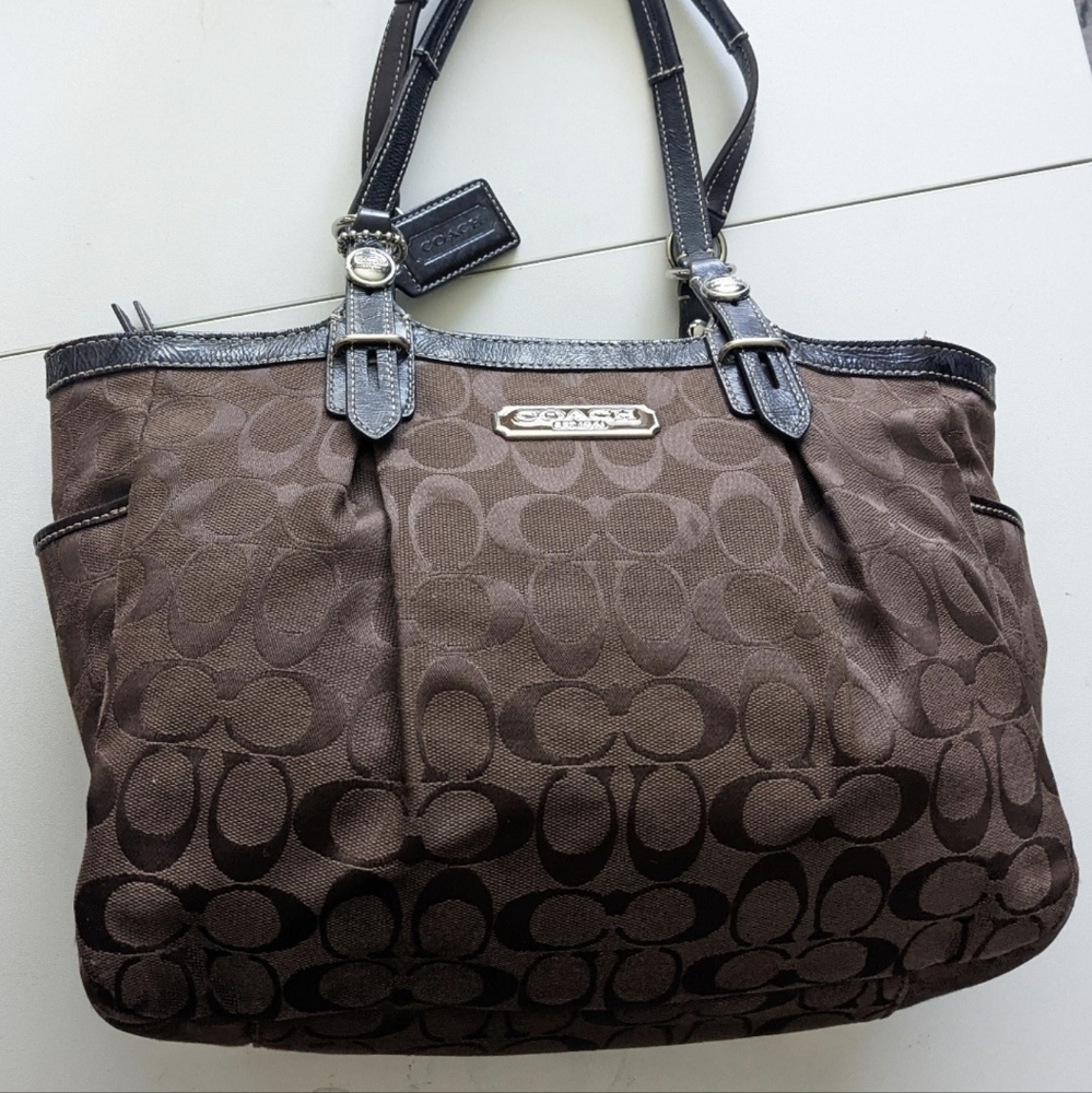 Coach East West F15146 Gallery Brown Signature coach bag